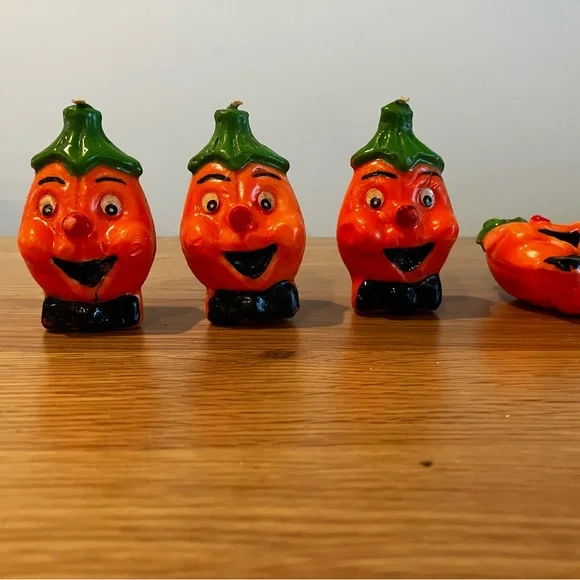 Vintage Halloween Pumpkin Candles - Orange and Black - Picture 7 of 8